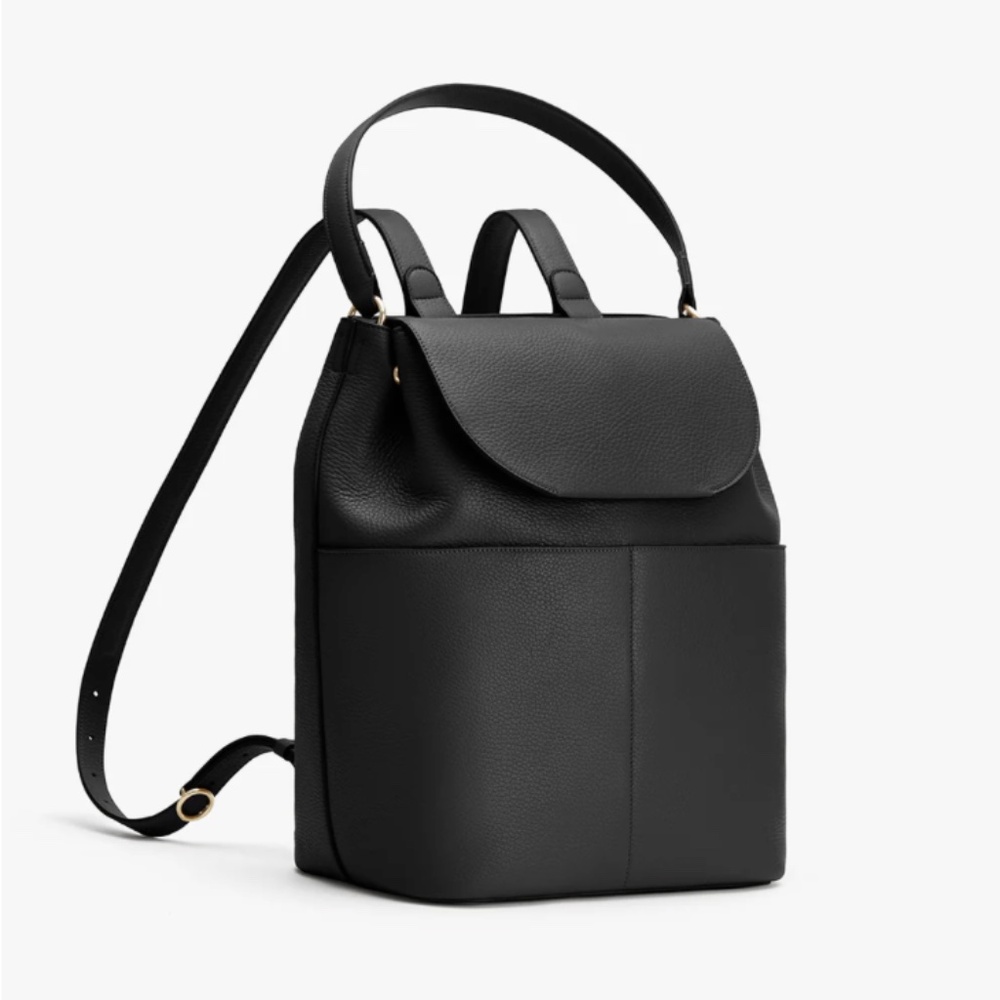 Cuyana Leather Backpack Black Pebbled Leather 13'